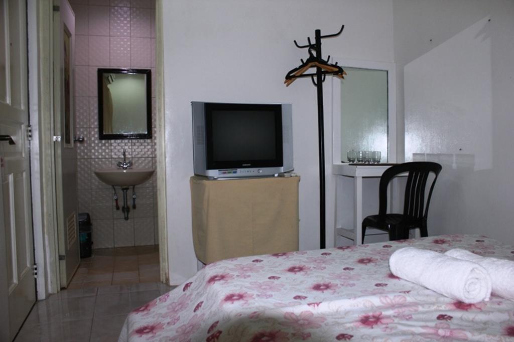 Boracay Breeze Resort Balabag  Номер фото