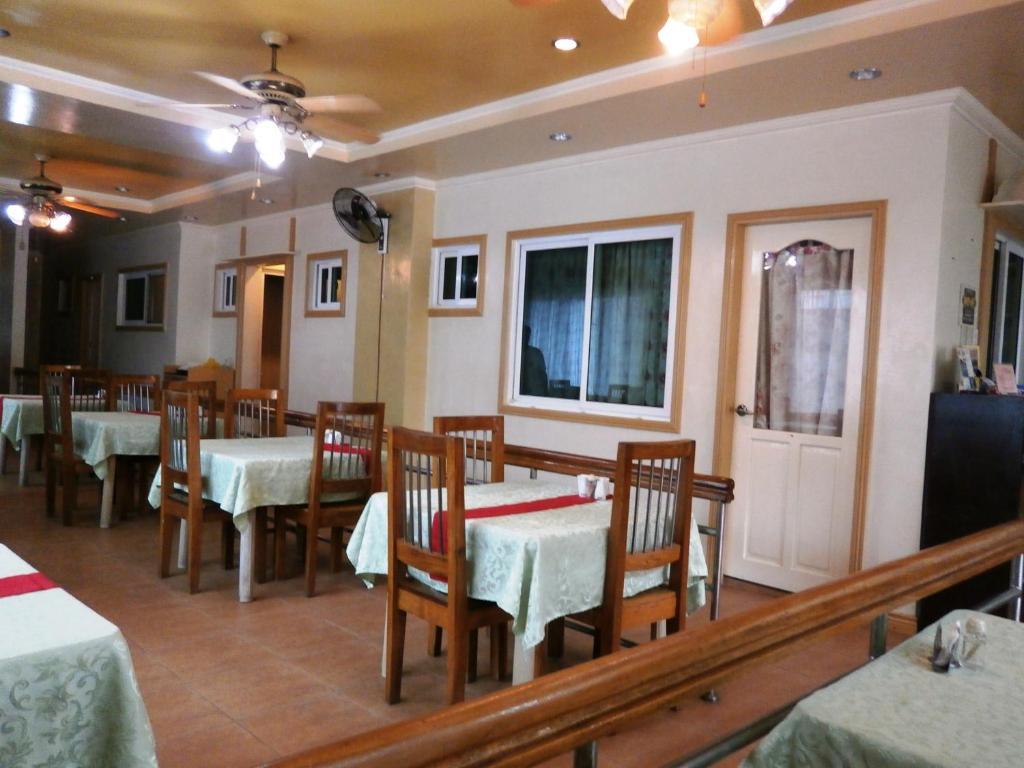 Boracay Breeze Resort Balabag  Экстерьер фото
