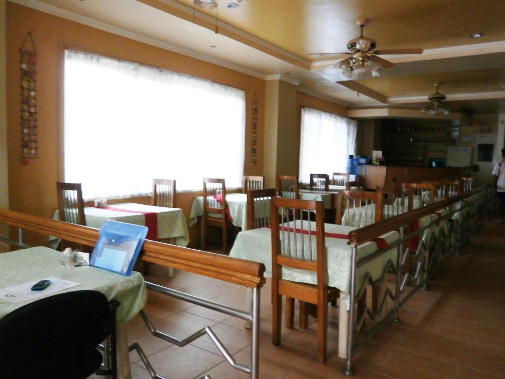 Boracay Breeze Resort Balabag  Экстерьер фото